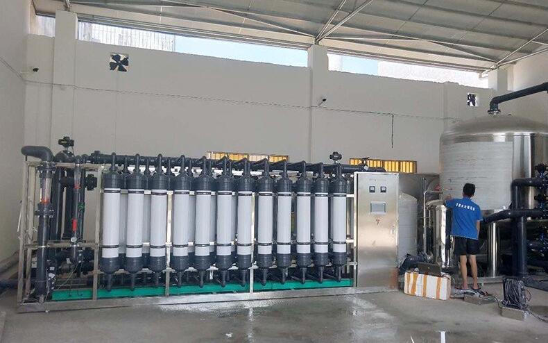 100噸<a href=http://www.kgkgs.com.cn/clsb/ target=_blank class=infotextkey>超濾設備</a>